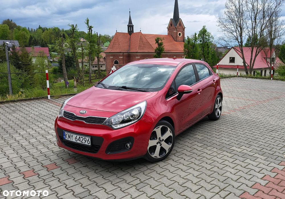 Kia Rio - 1