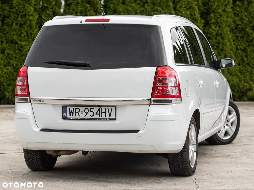 Opel Zafira - 17