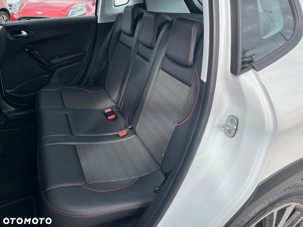 Peugeot 2008 BlueHDi FAP 120 STOP & START GT-Line Edition - 33