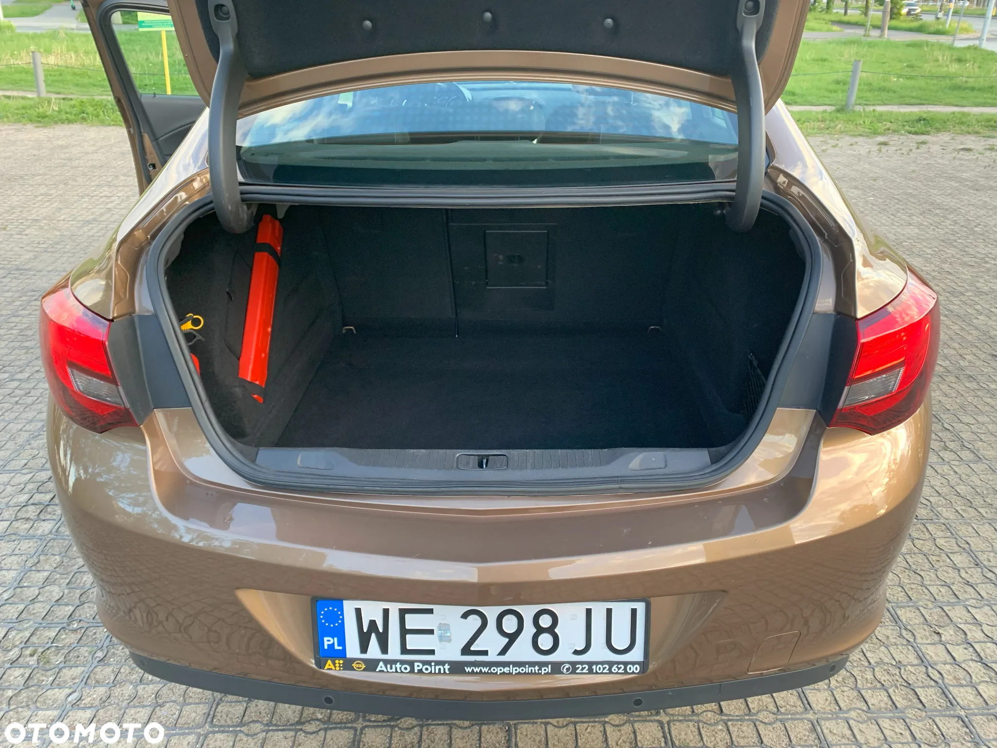Opel Astra IV 1.6 CDTI Executive - 20