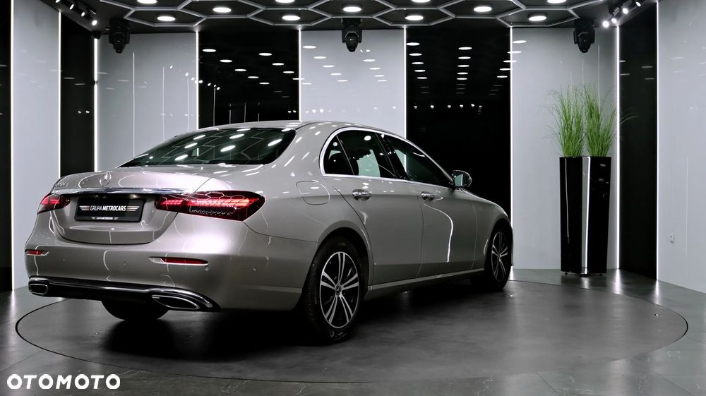 Mercedes-Benz Klasa E 220 d - 8