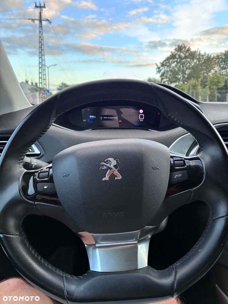 Peugeot 308 - 11