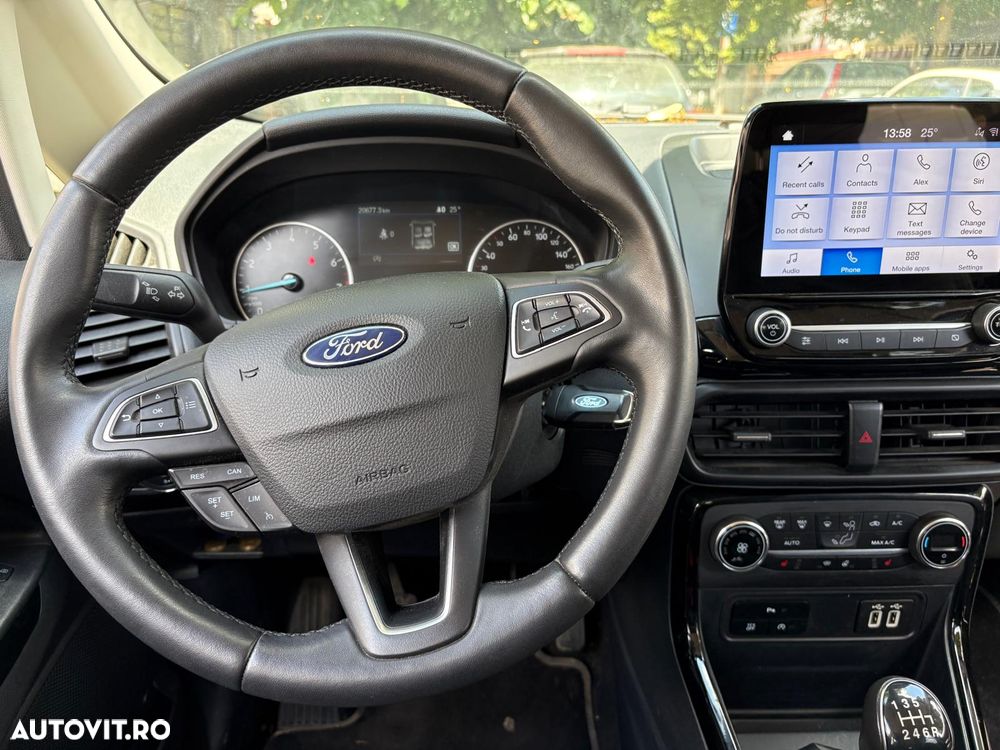 Ford EcoSport 1.0 EcoBoost Titanium - 4