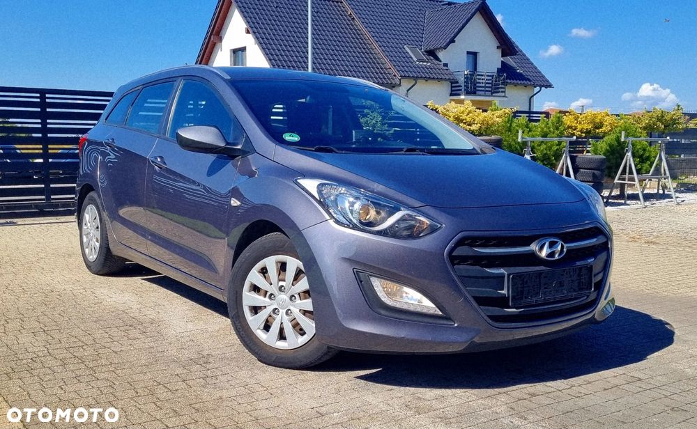 Hyundai i30 blue Kombi 1.4 Style - 3