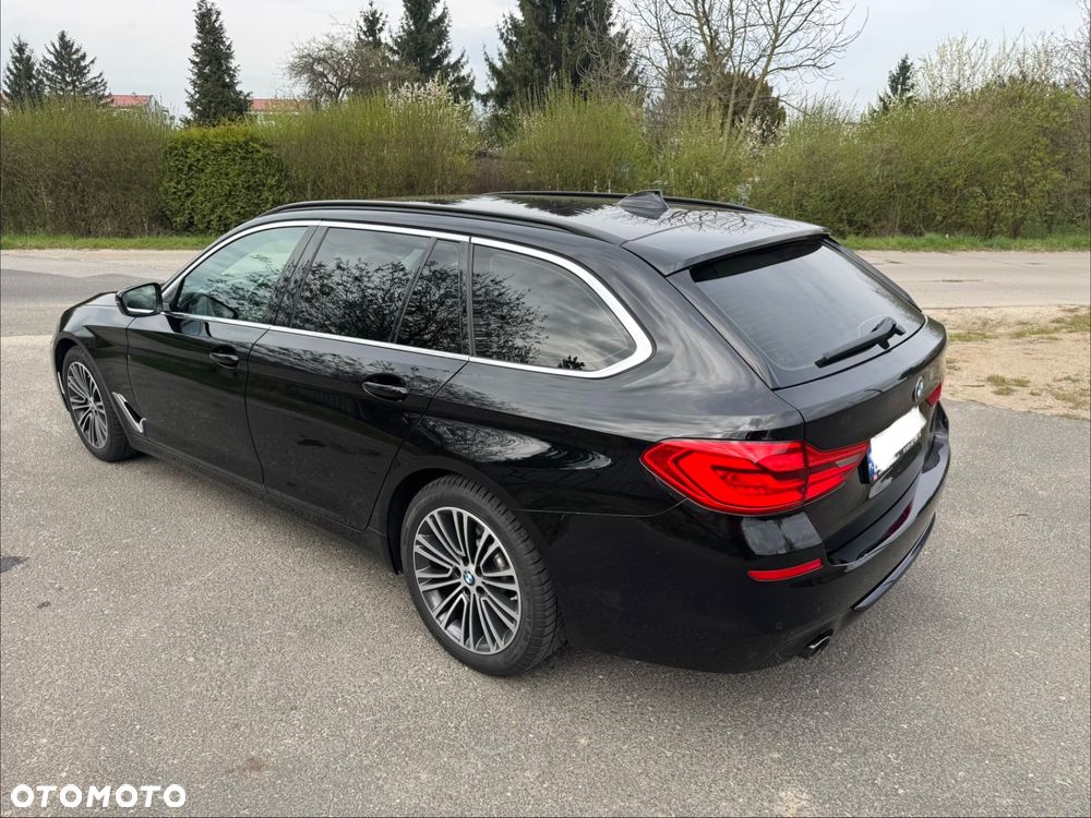 BMW Seria 5 520d Sport - 5