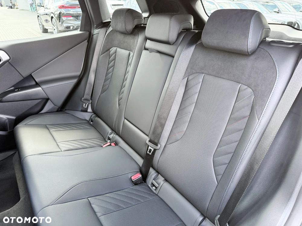 BMW X3 20 xDrive - 34