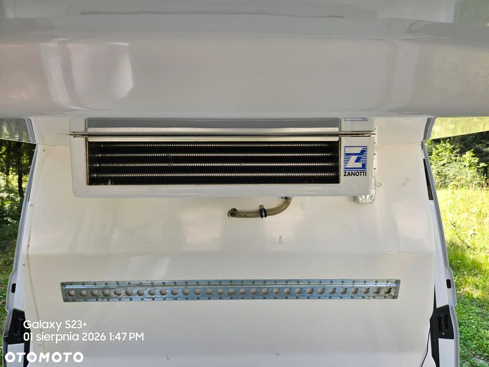 Volkswagen TRANSPORTER T5 - 5