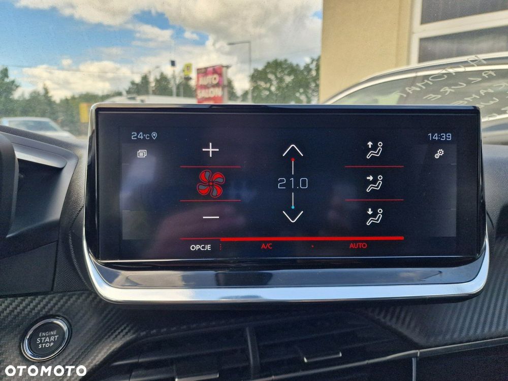 Peugeot 2008 1.2 PureTech Allure Pack S&S EAT8 - 28