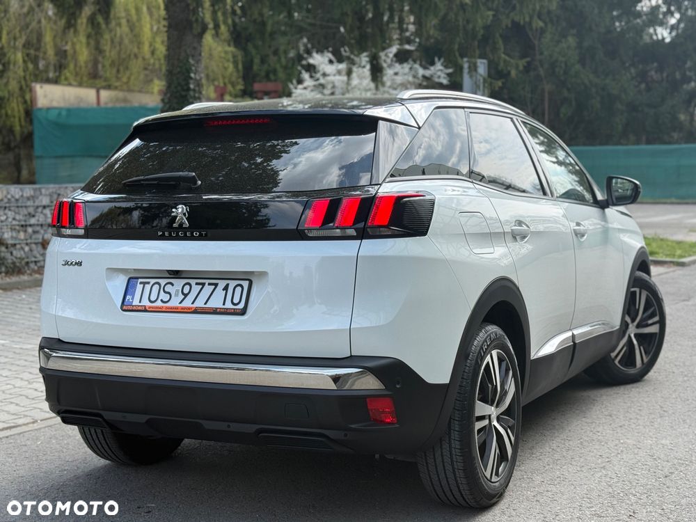 Peugeot 3008 1.2 PureTech Allure S&S - 12