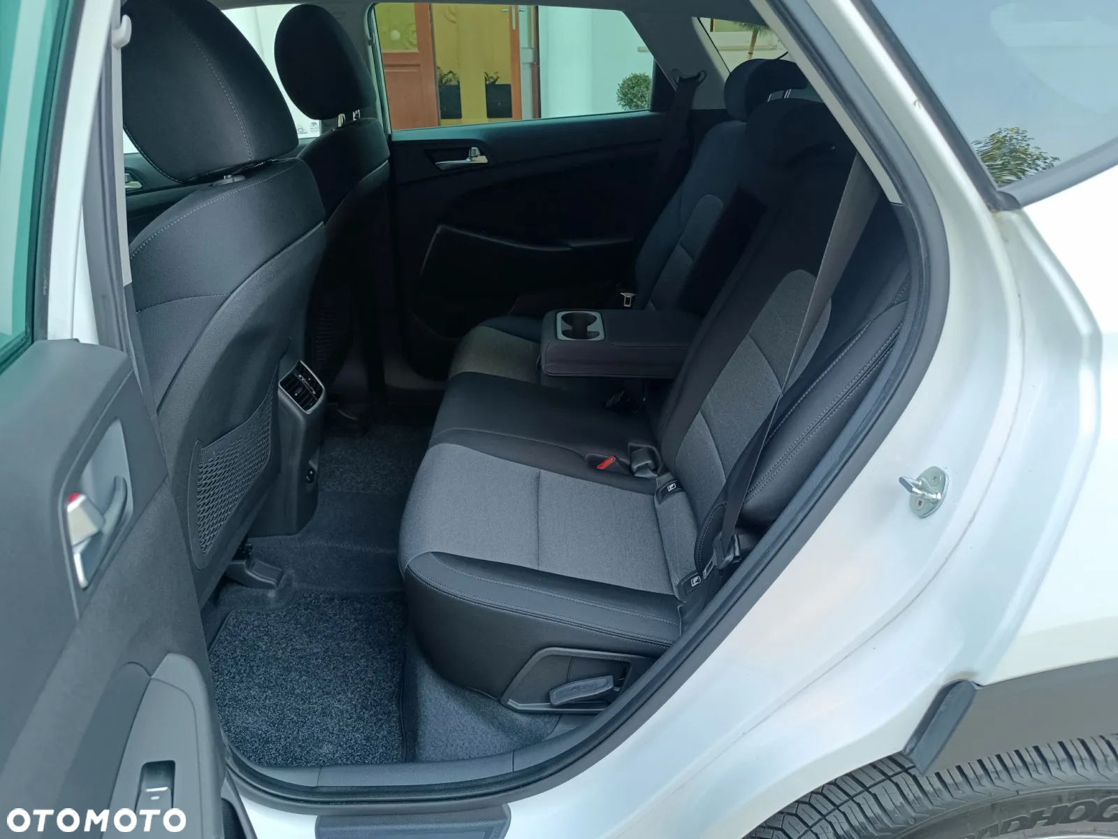 Hyundai Tucson 1.6 CRDi 2WD Select - 31