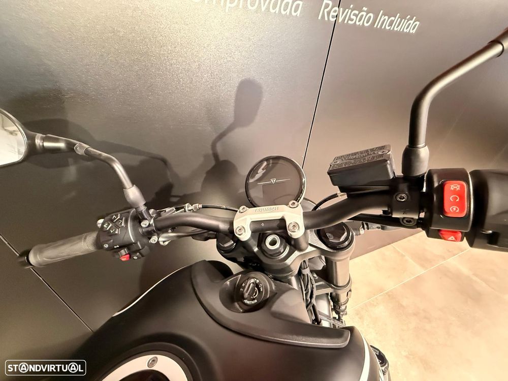 Triumph Trident - 12
