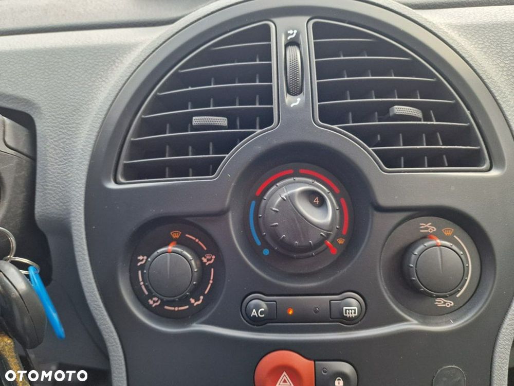 Renault Modus 1.2 16V Dynamique - 19