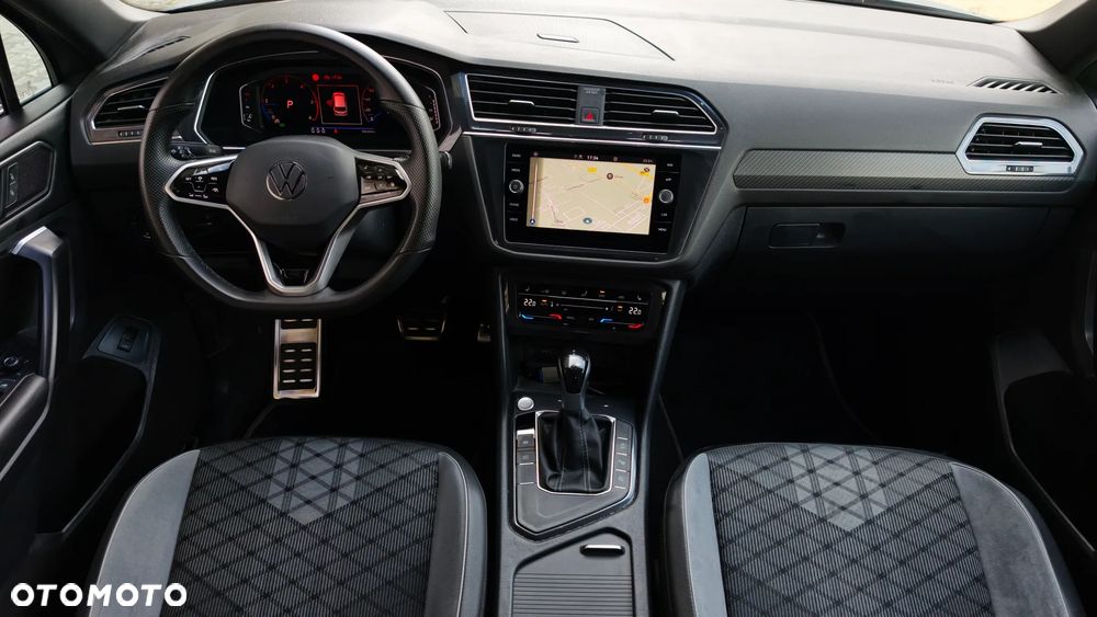 Volkswagen Tiguan Allspace 2.0 TDI R-Line DSG - 26
