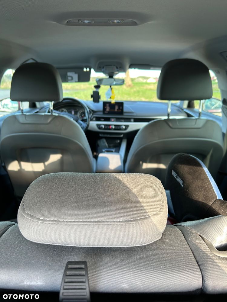 Audi A4 Avant 2.0 TDI Design S tronic - 9