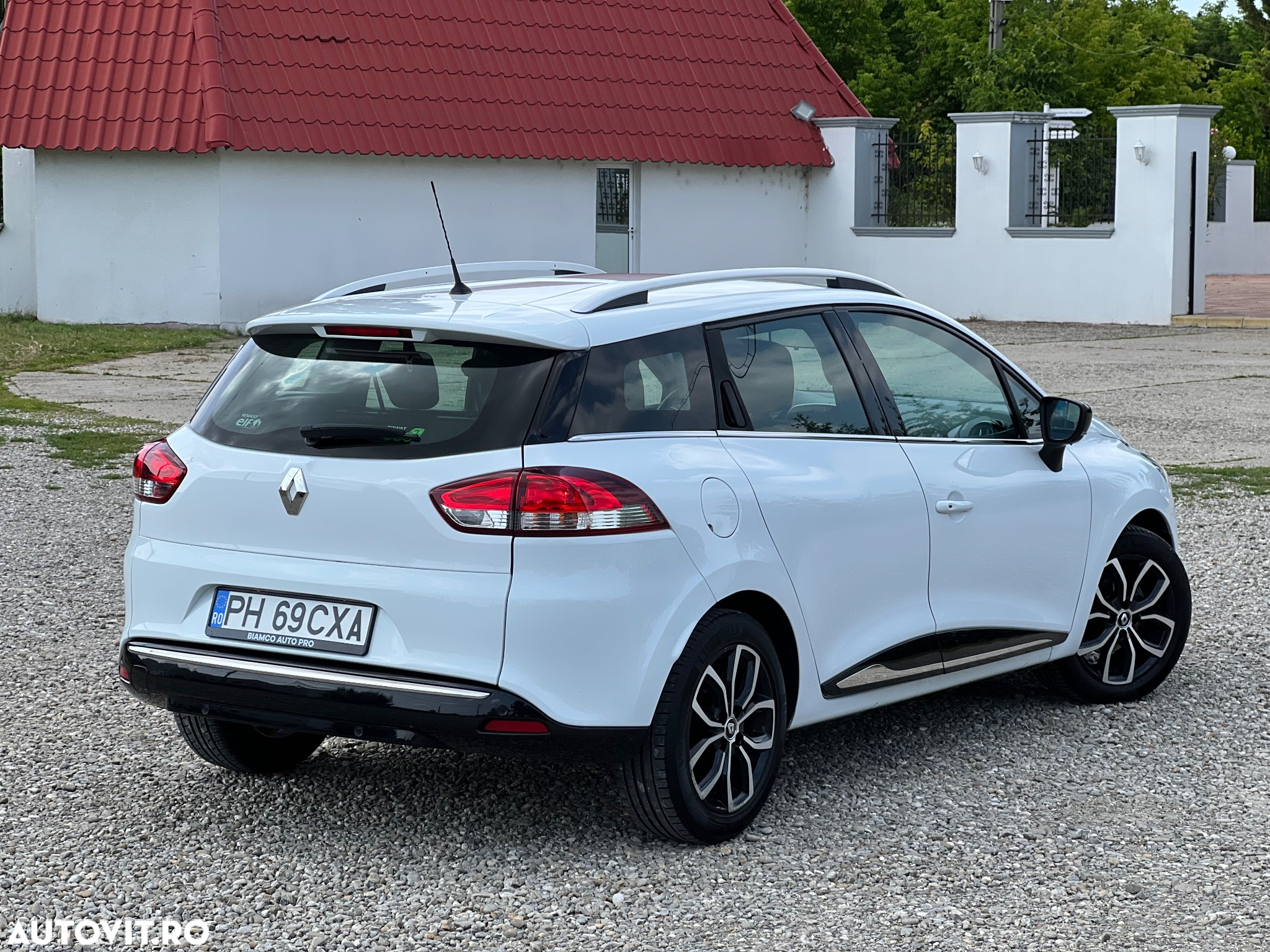 Renault Clio (Energy) dCi 90 Start & Stop INTENS - 4
