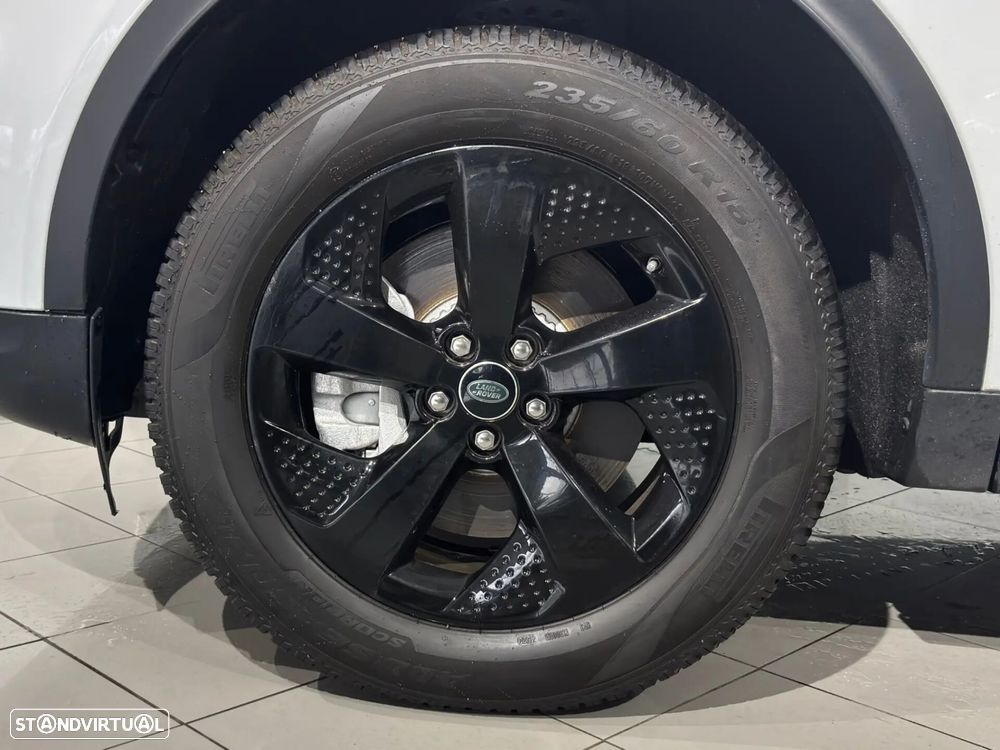 Land Rover Discovery Sport 1.5 I3 P300e AWD R-Dynamic SE - 31