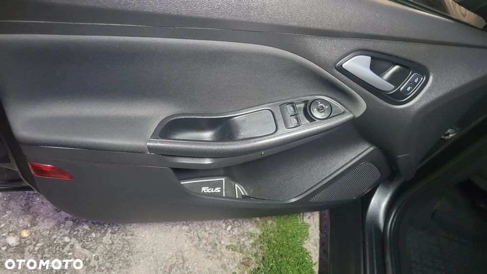 Ford Focus 2.0 TDCi Trend ASS - 9