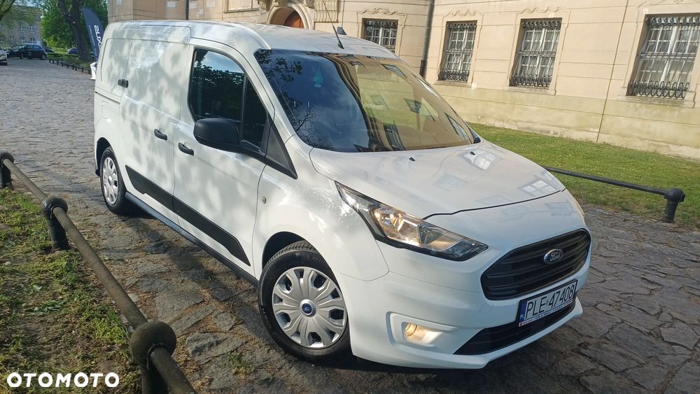 Ford Transit Connect  L2 Długi 3 osobowy