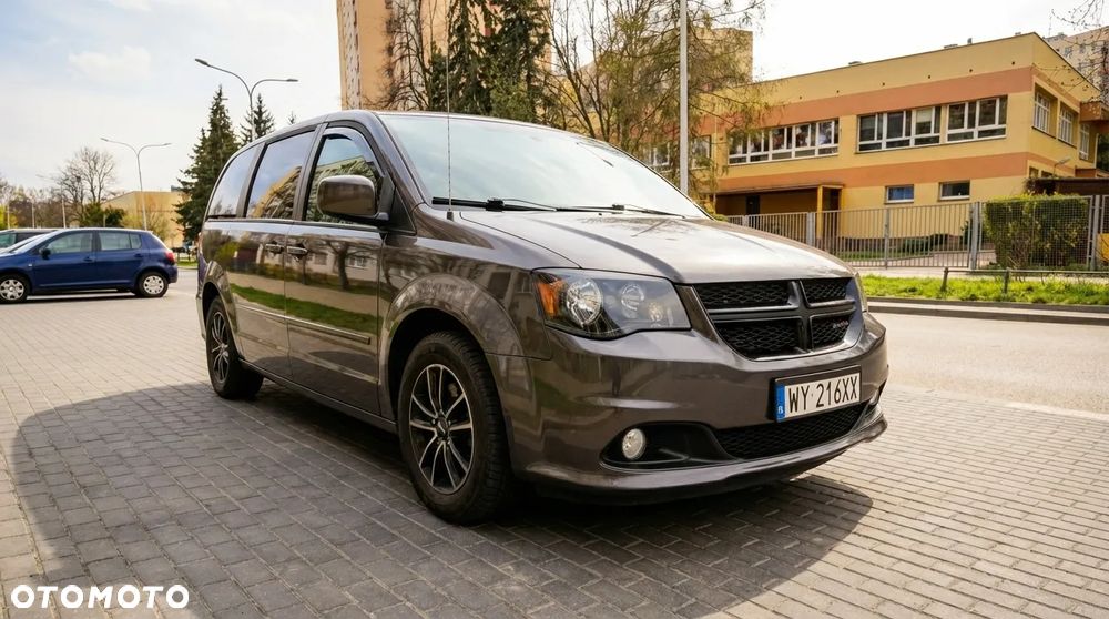 Dodge Grand Caravan - 1