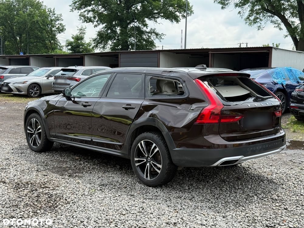 Volvo V90 Cross Country D5 AWD - 7
