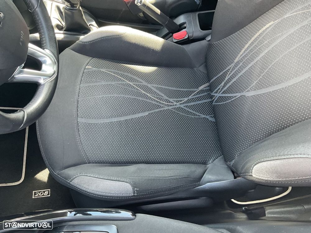 Peugeot 208 1.4 HDi Access - 19