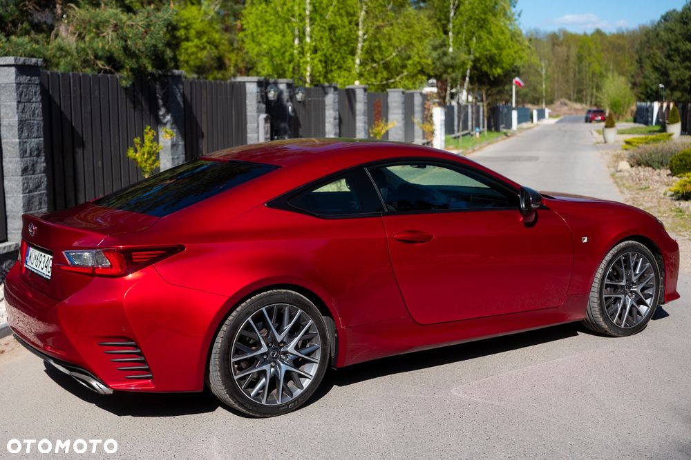 Lexus RC 200t / 300 F Sport - 5