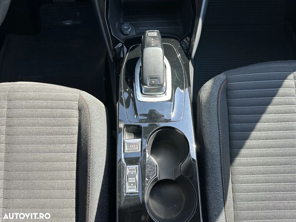 Peugeot 2008 - 19
