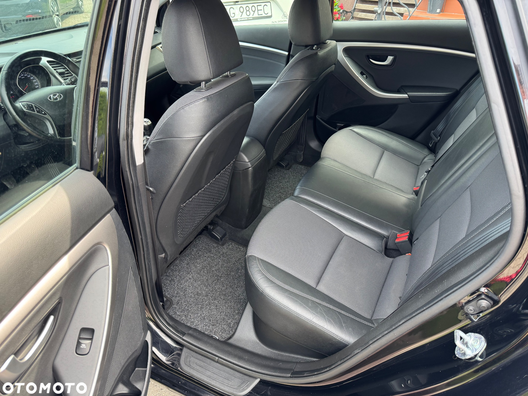 Hyundai i30 1.4 Premium - 25