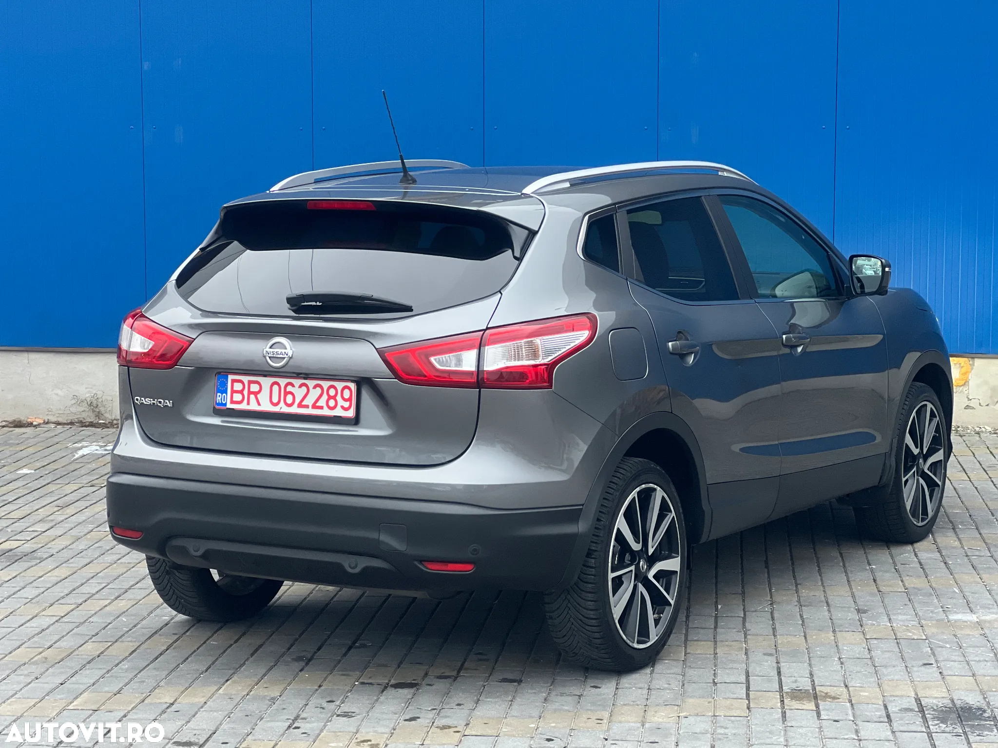 Nissan Qashqai 1.6 DCI Start/Stop X-TRONIC Tekna - 4