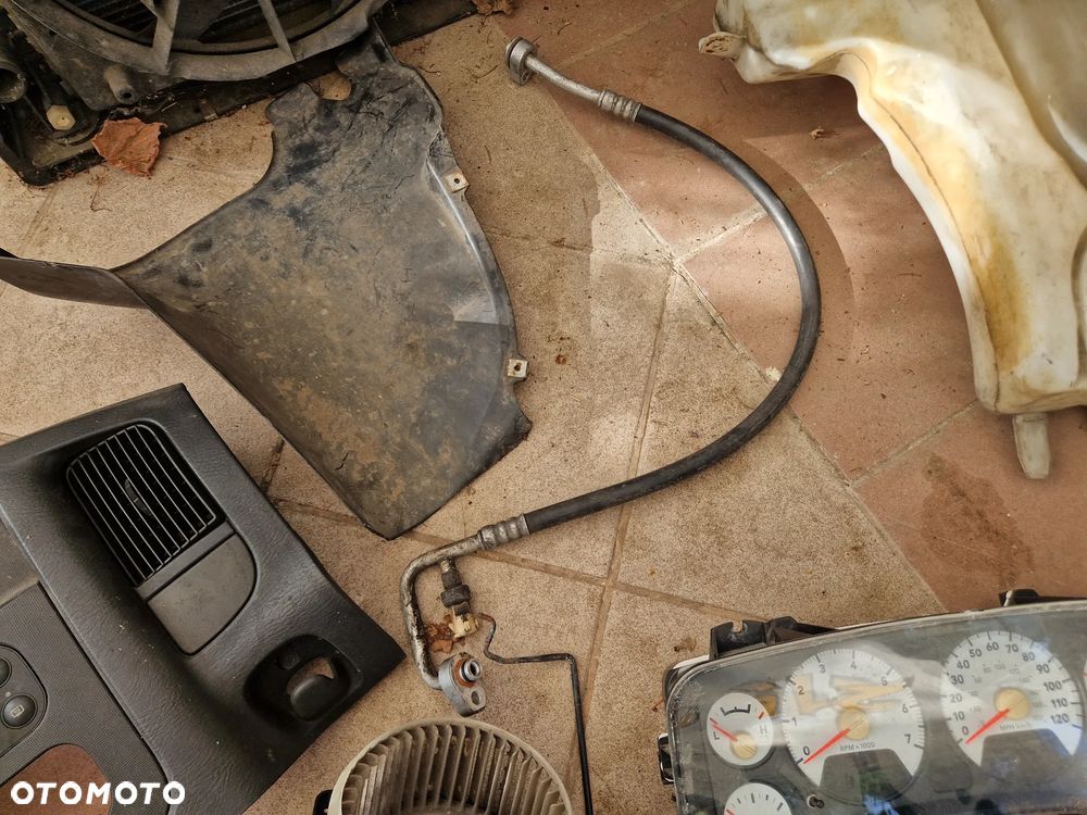 Dodge Ram Schowek Licznik Taśma Air Bag Plastik Włącznik Świateł Amortyzatory Przednie Zbiornik Listwa Przewody Klimatyzacji 05 09 - 4