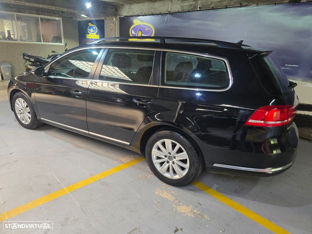 VW Passat Variant 1.6 TDI BlueMotion - 4
