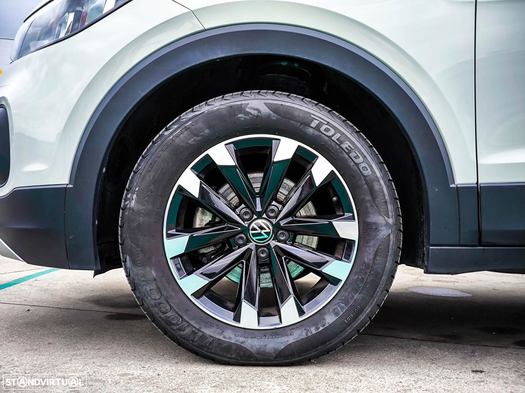 VW T-Cross 1.0 TSI - 9