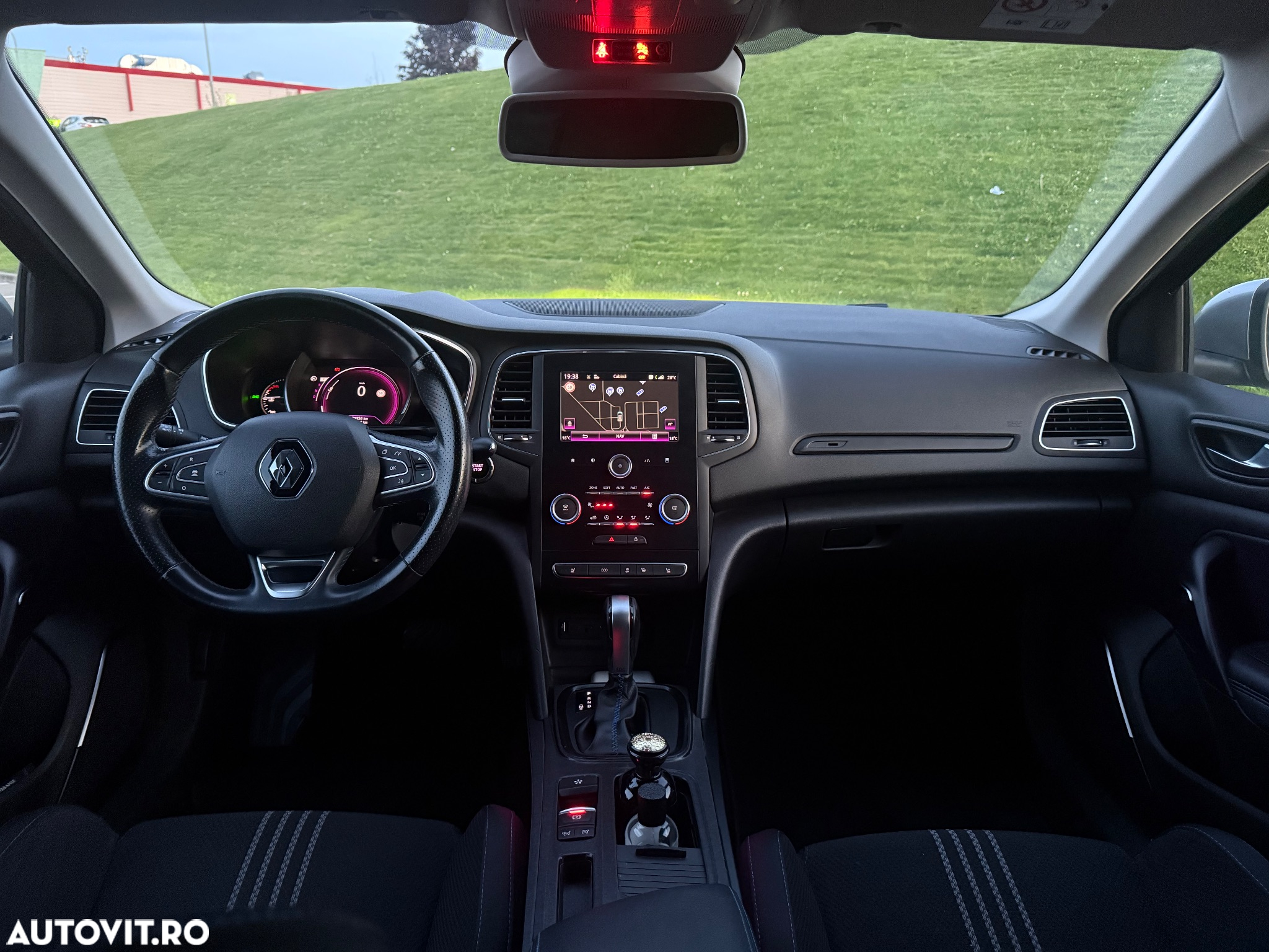 Renault Megane Sport Tourer 1.5 dCi GT Line Aut. - 8