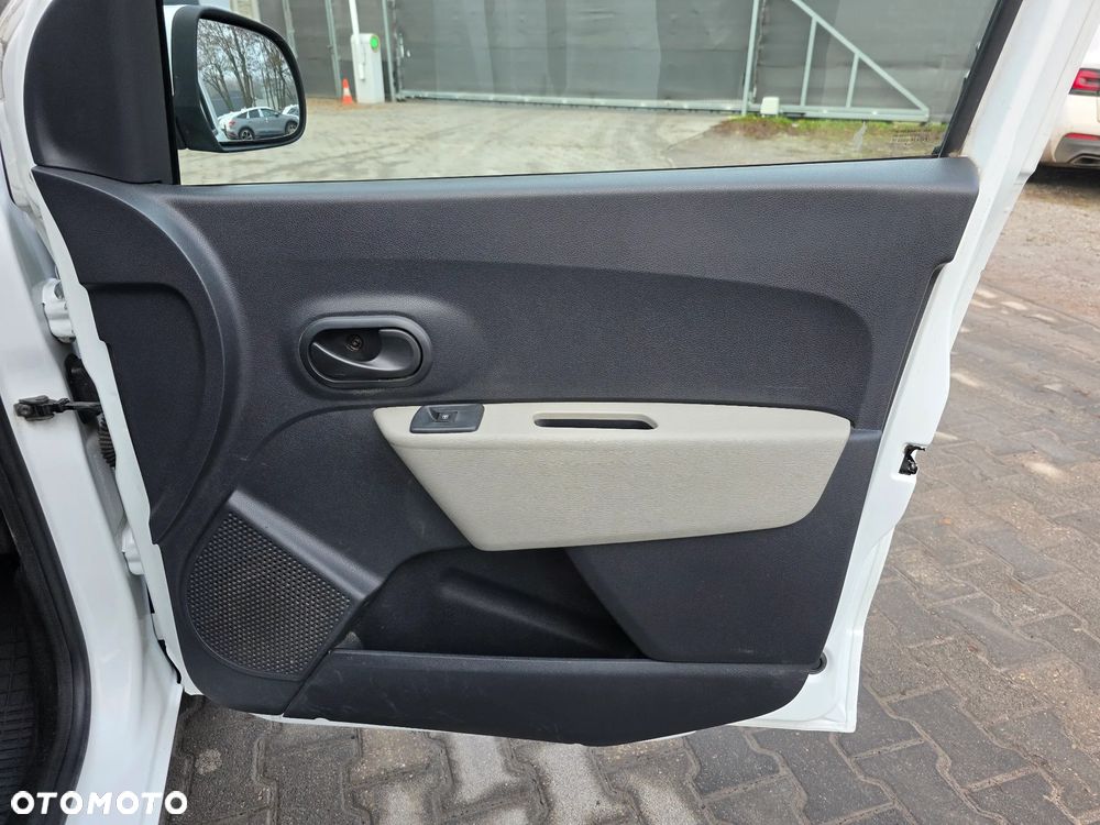 Dacia Dokker - 15