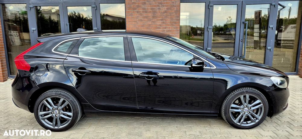 Volvo V40 - 2