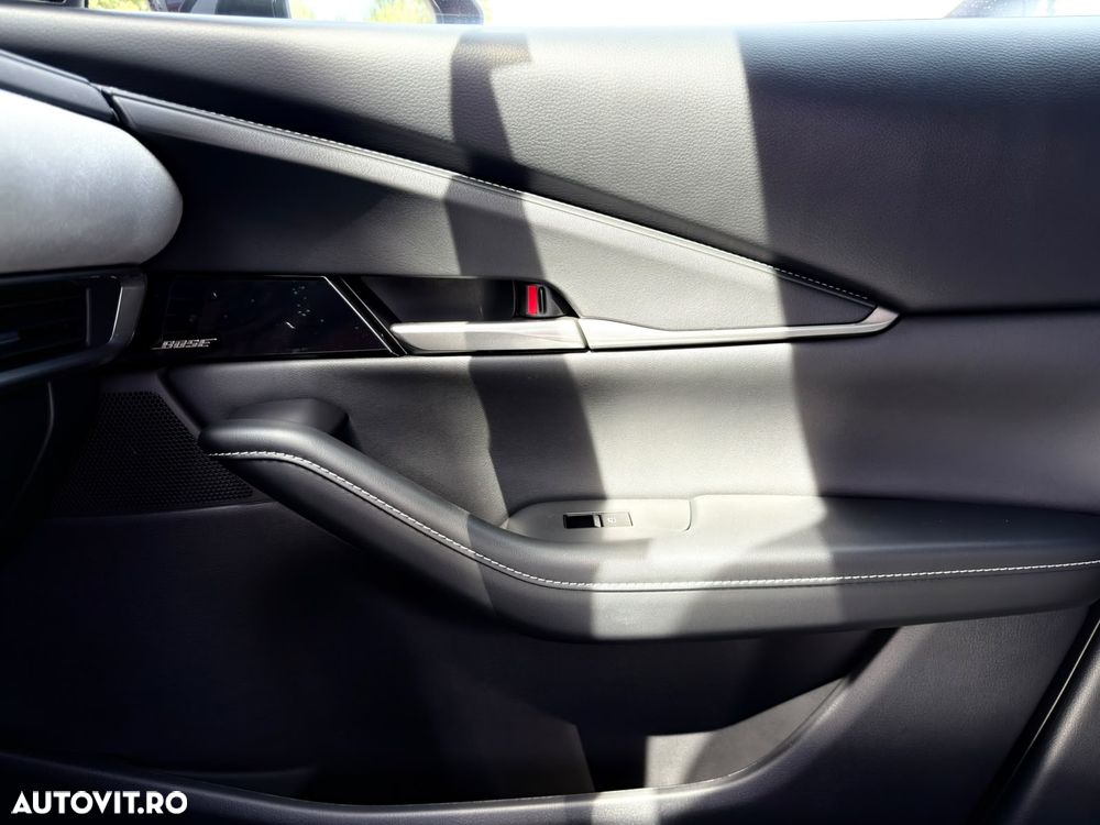 Mazda CX-30 - 16