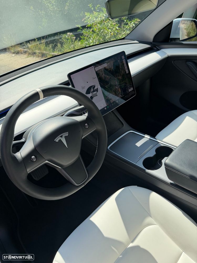 Tesla Model Y Long Range Tração Integral - 3