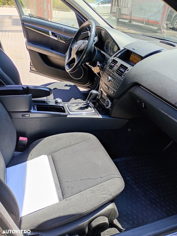 Mercedes-Benz C - 5