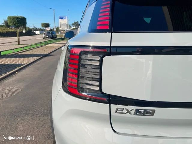 Volvo EX30 51 kWh Single Motor Core - 11