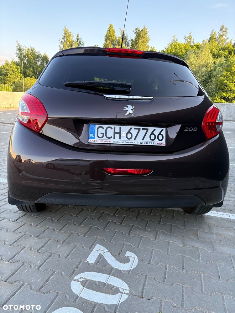 Peugeot 208 1.2 PureTech Style - 5