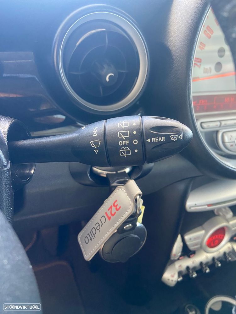 MINI 3 Portas Cooper D - 15