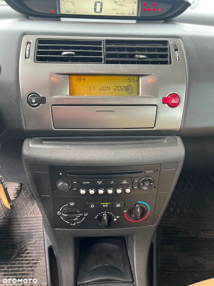 Citroën C4 1.6 16V Exclusive - 12