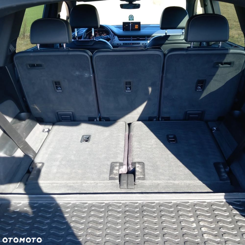 Audi Q7 - 14