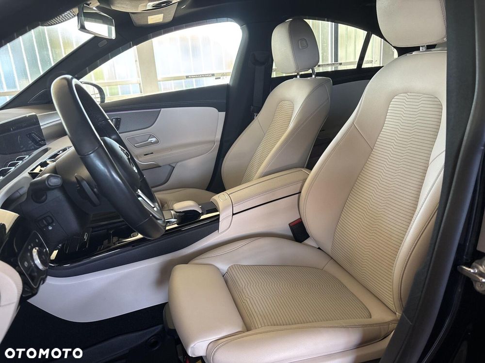 Mercedes-Benz CLA - 15