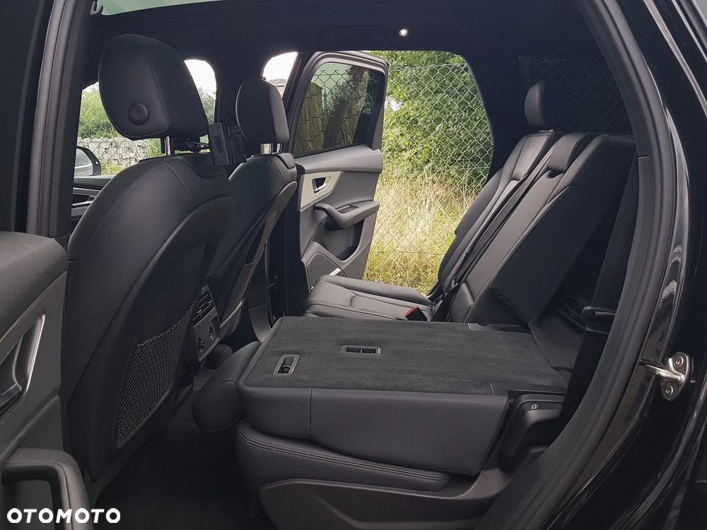 Audi Q7 - 19