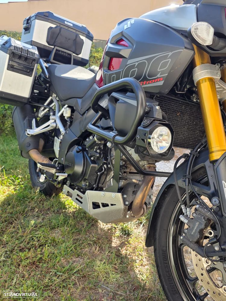 Suzuki DL V-Strom 1000 - 14