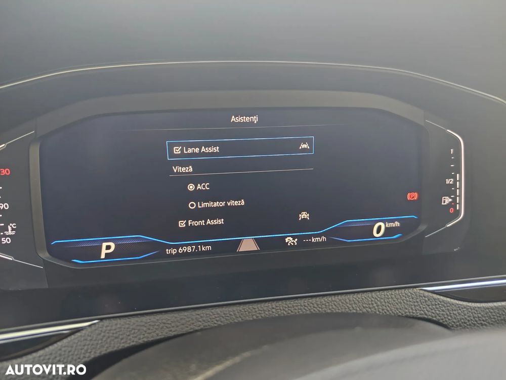 Volkswagen Passat 2.0 TDI SCR DSG Business - 3