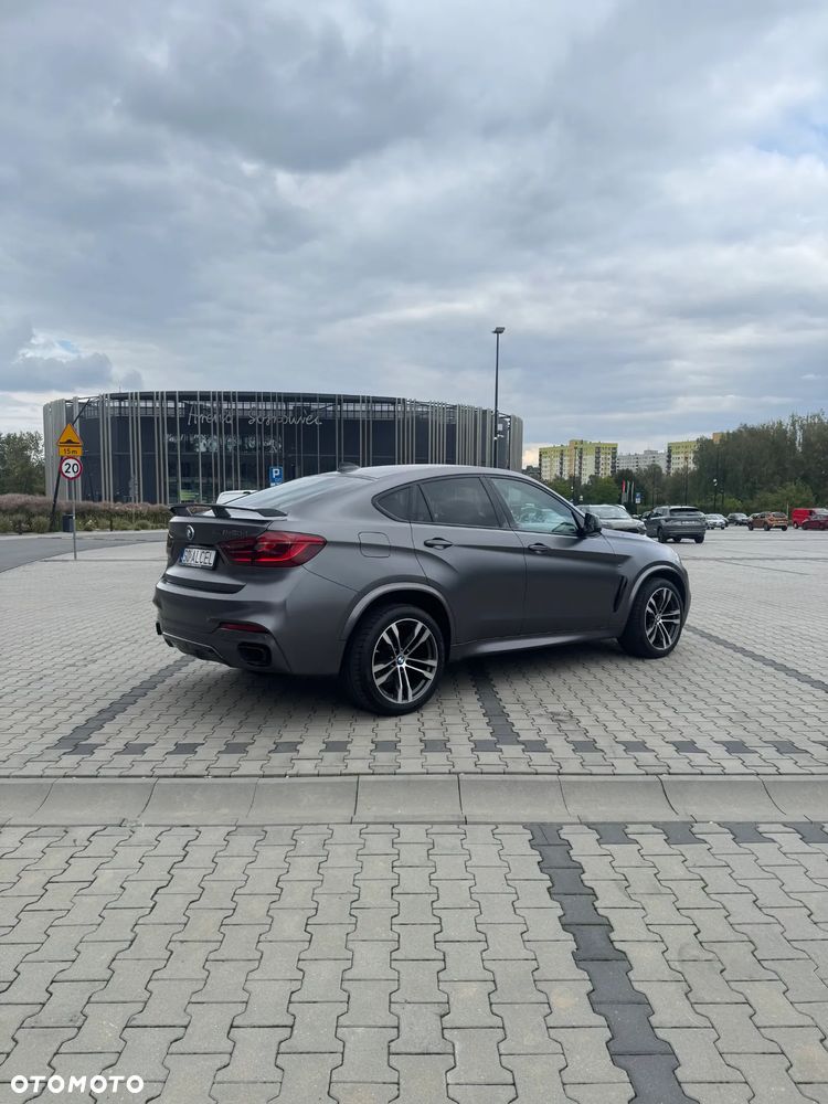 BMW X6M - 18