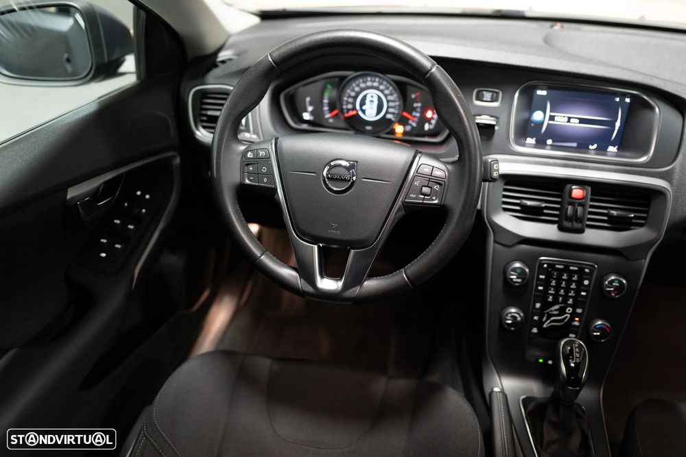 Volvo V40 2.0 D2 Kinetic Geartronic - 19