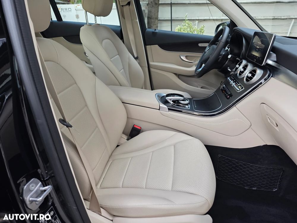 Mercedes-Benz GLC 250 4MATIC - 14